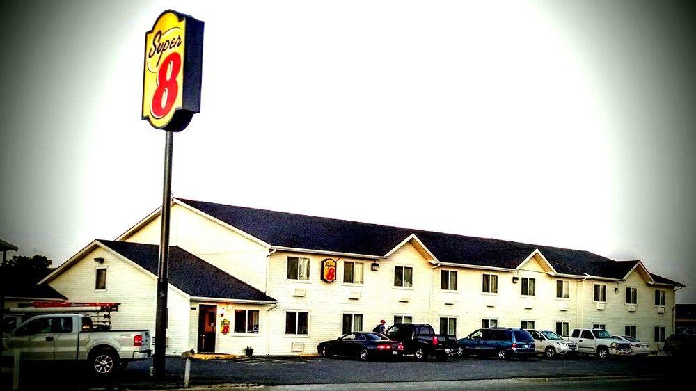 Super 8 Sheridan Luaran gambar